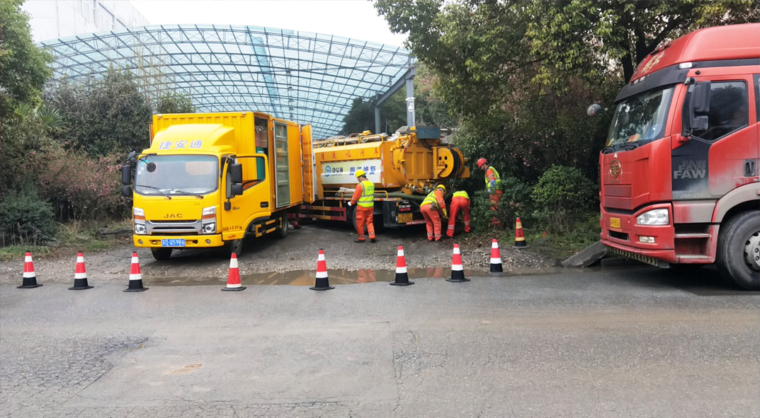 理县成区雨污水管网“四位一体”检测疏通项目